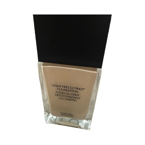 NARS Light Reflecting Foundation Shad Siberia Light 0 NIB - Picture 4 of 4